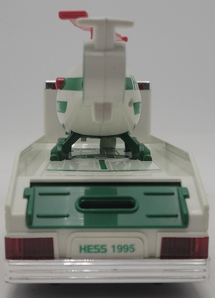 Hess 1995 1:64 Scale Diecast 18 Wheeler Truck with Helicopter EX/Box