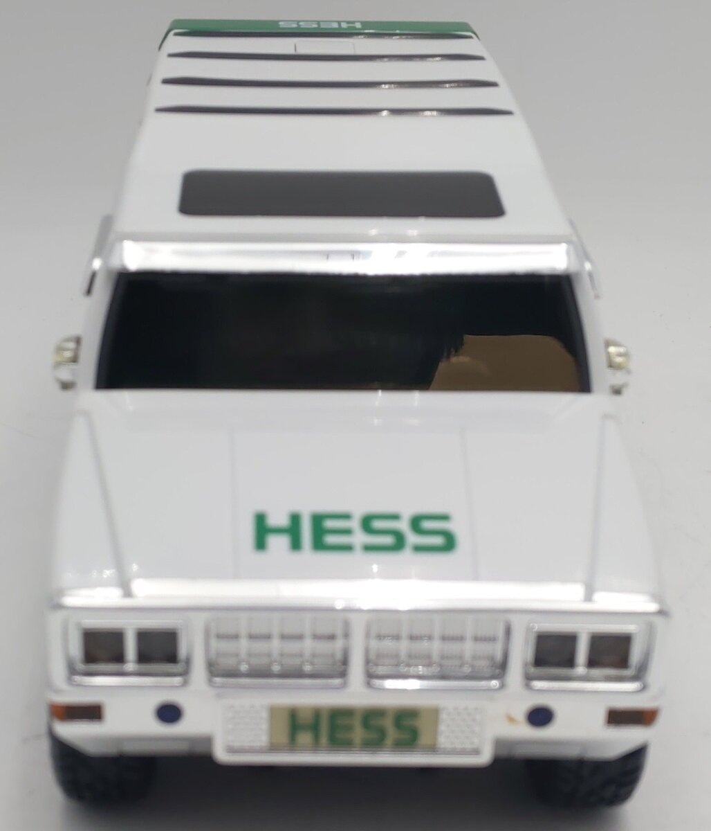 Hess 2004 Diecast Sport Utility Vehicle w/Motorcycles EX/Box