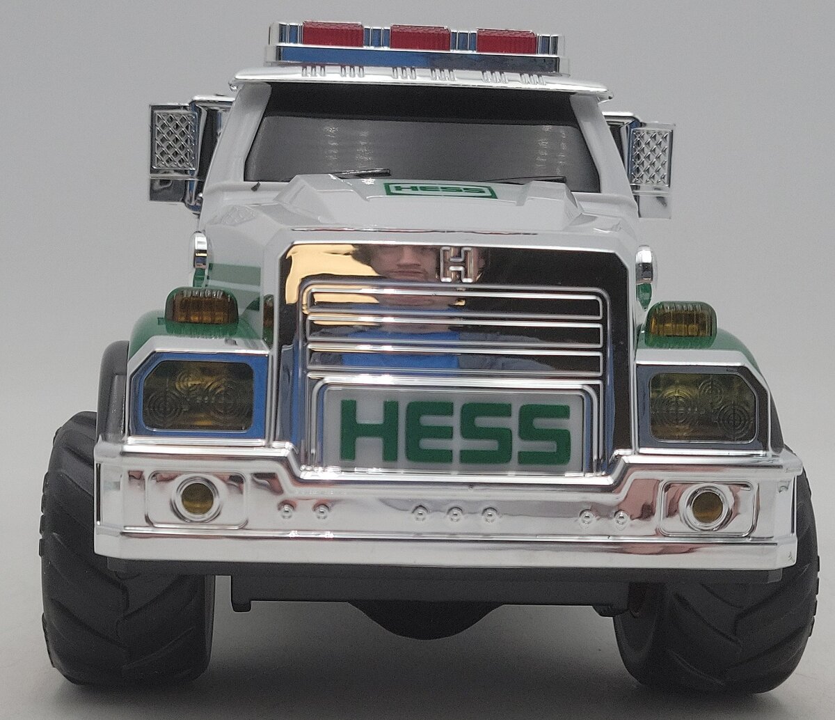 Hess 2011 Toy Truck and Race Car With Real Lights & Sound EX/Box