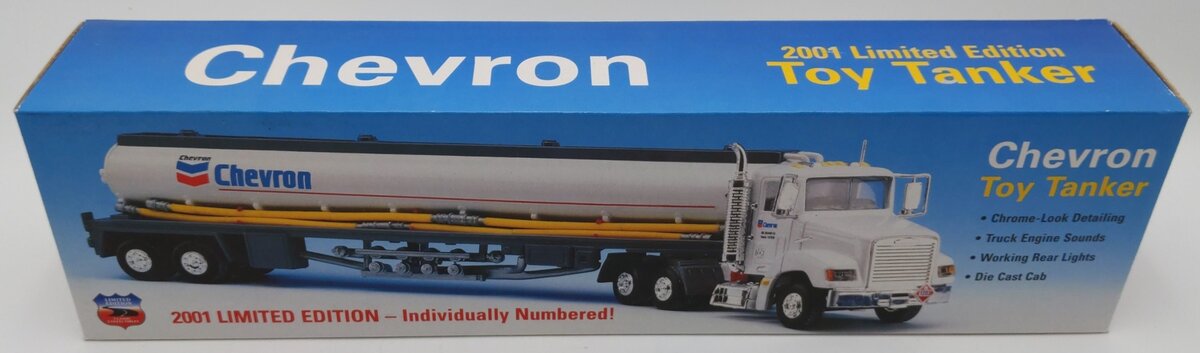 Chicago Model International Chevron 2001 Limited Edition Toy Tanker Truck EX/Box