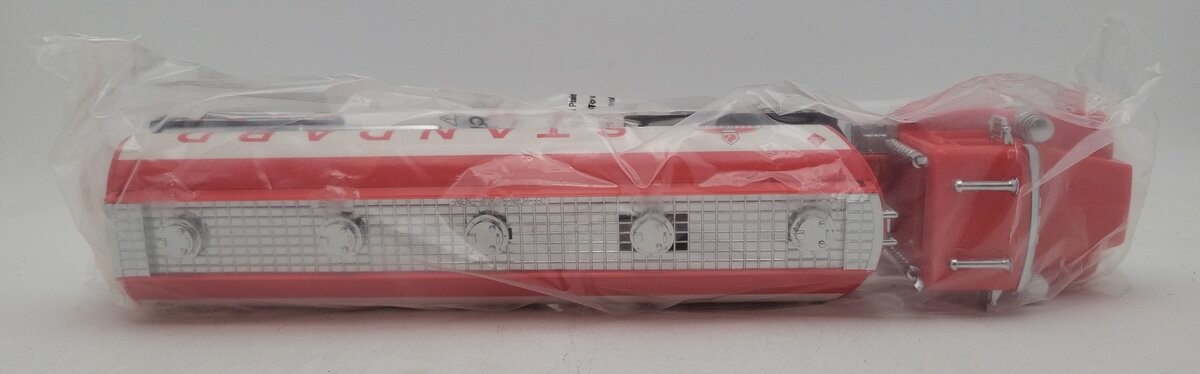 Amoco 1998 Standard Toy Tanker Truck w/Lights and Sounds NIB