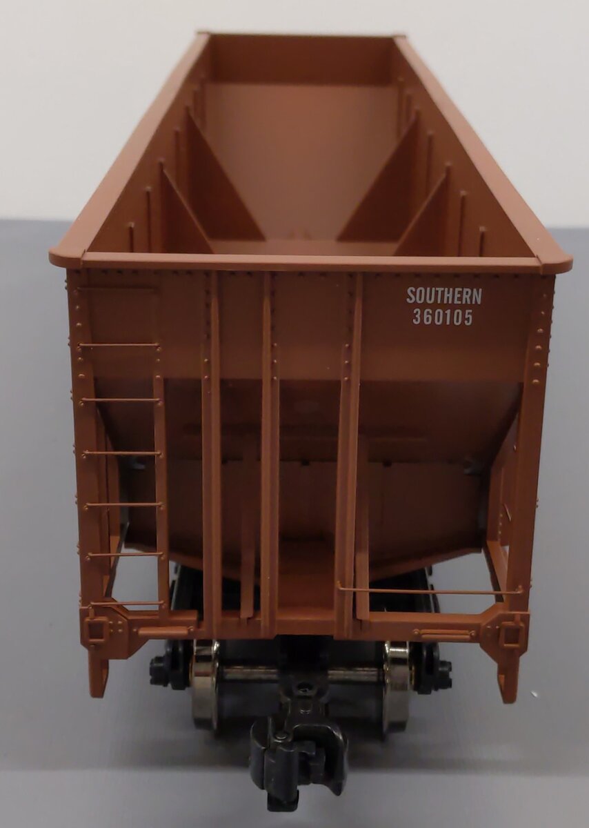 Aristo-Craft 41413P G Scale Southern 3 Bay 100 Ton Hopper #360105 (Metal Wheels) EX/Box