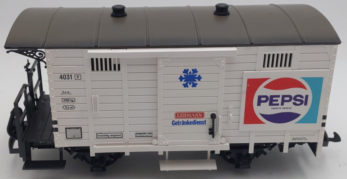 LGB 4031 G Scale Pepsi Cola Boxcar EX/Box