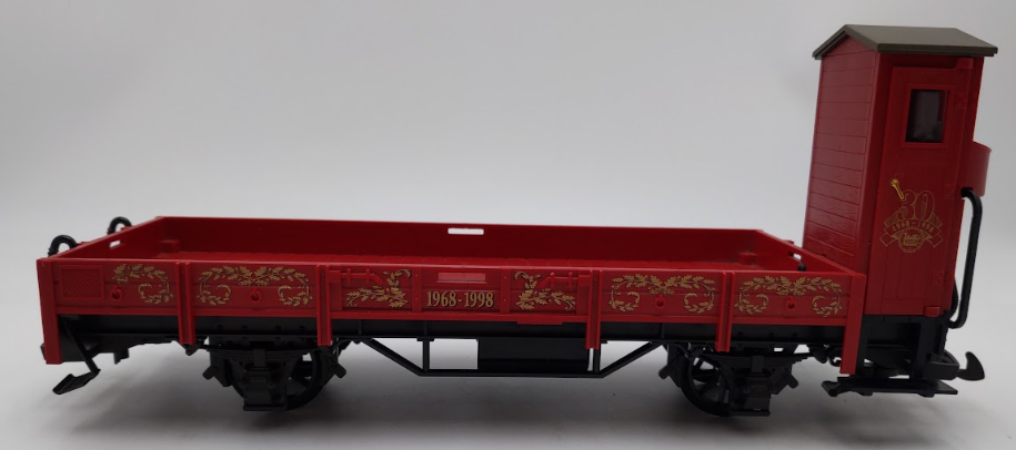 LGB 41124 G Scale 30th Anniversary Flatcar with Gold Train Set VG