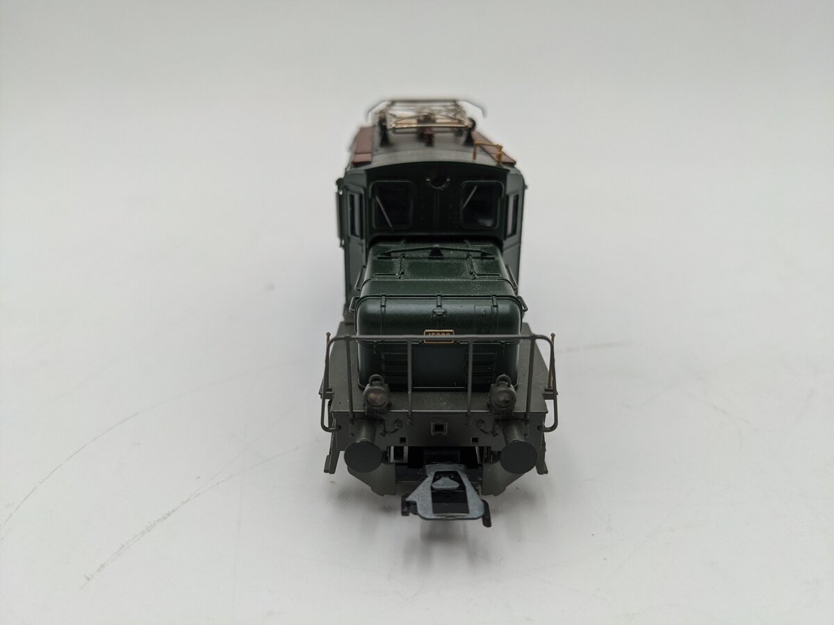 Marklin 37522 HO Scale SBB De 6/6 Seetahl Krokodil Electric Locomotive #15302 EX