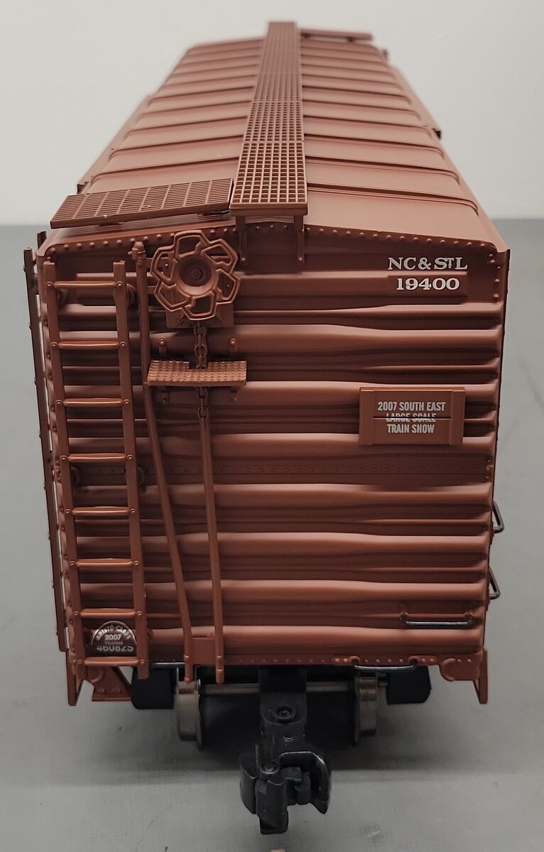 Aristo-Craft 46082S G Scale NC&STL "Dixieland" 2007 Boxcar #19400 (Metal Wheels) EX/Box