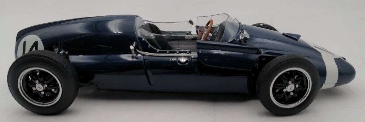 Schuco 1:18 Scale Diecast Cooper T51 #14 EX