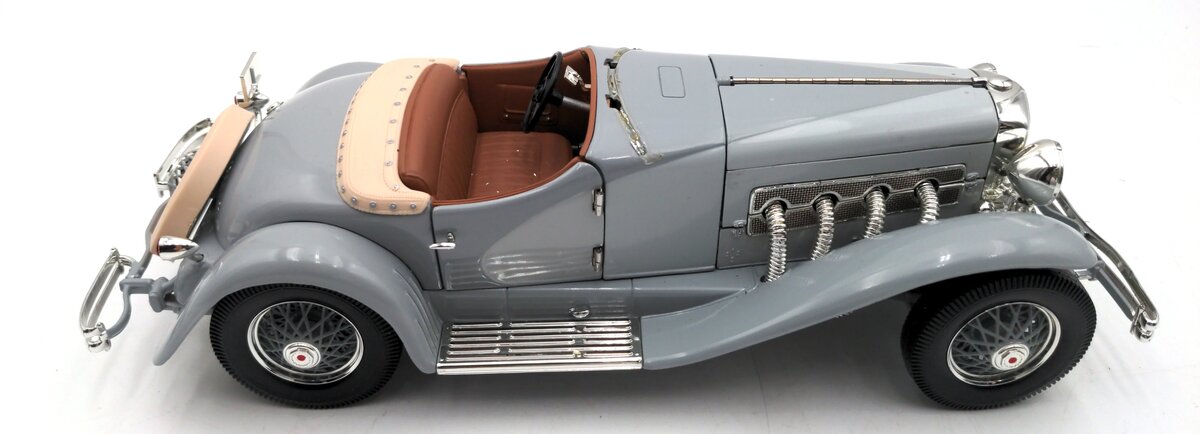 Ertl 3479GA 1:18 Scale Diecast 1935 Duesenberg SSJ VG