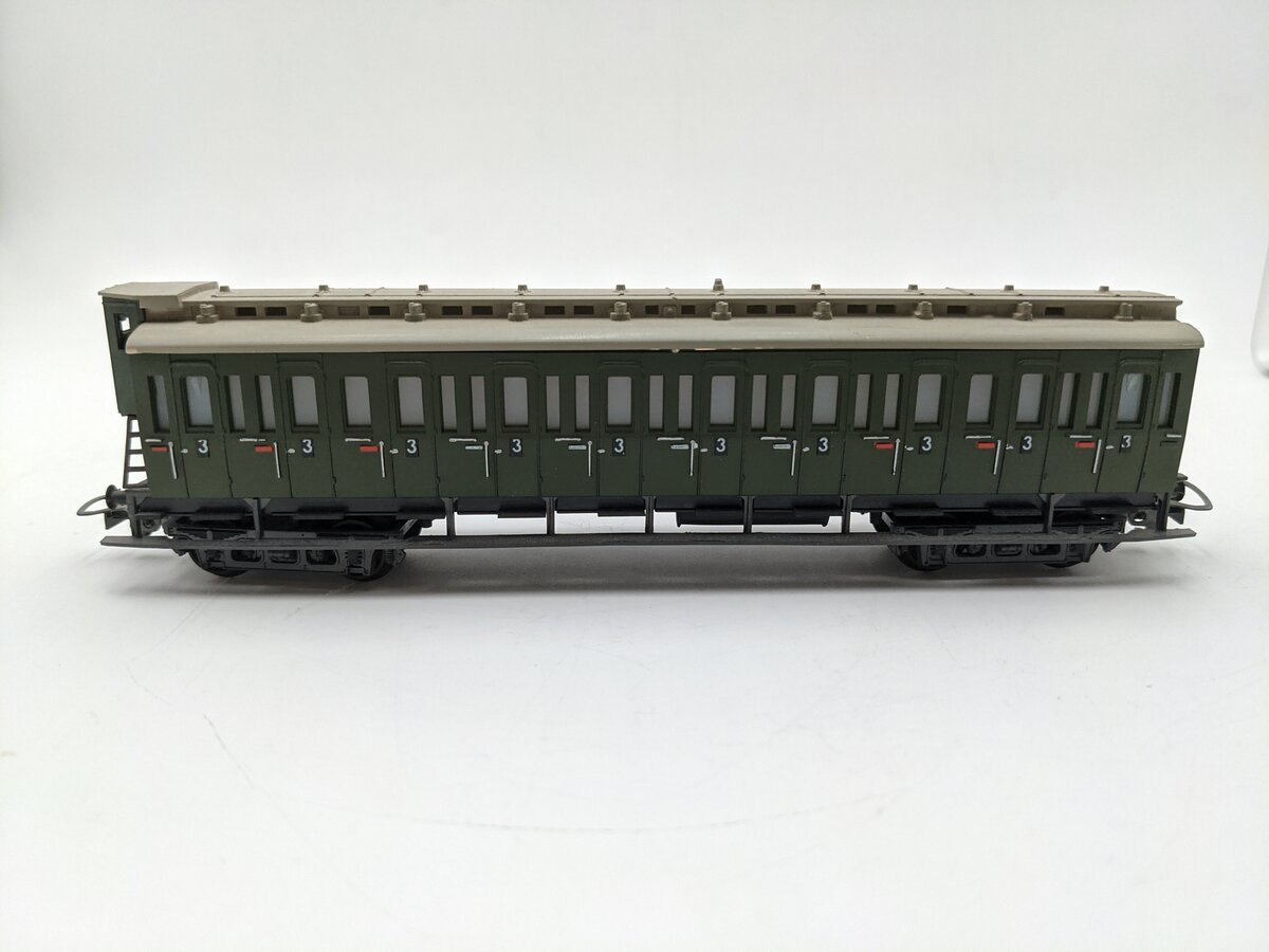 Liliput 290-03 HO Passenger Coach #3 VG