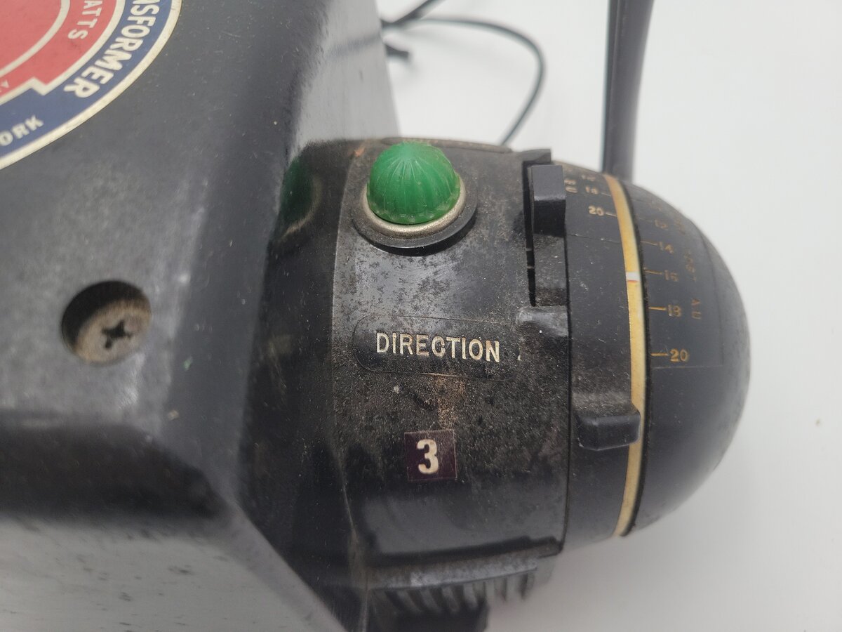 Lionel ZW Vintage O Gauge Trainmaster 275 Watt Transformer with Whistle