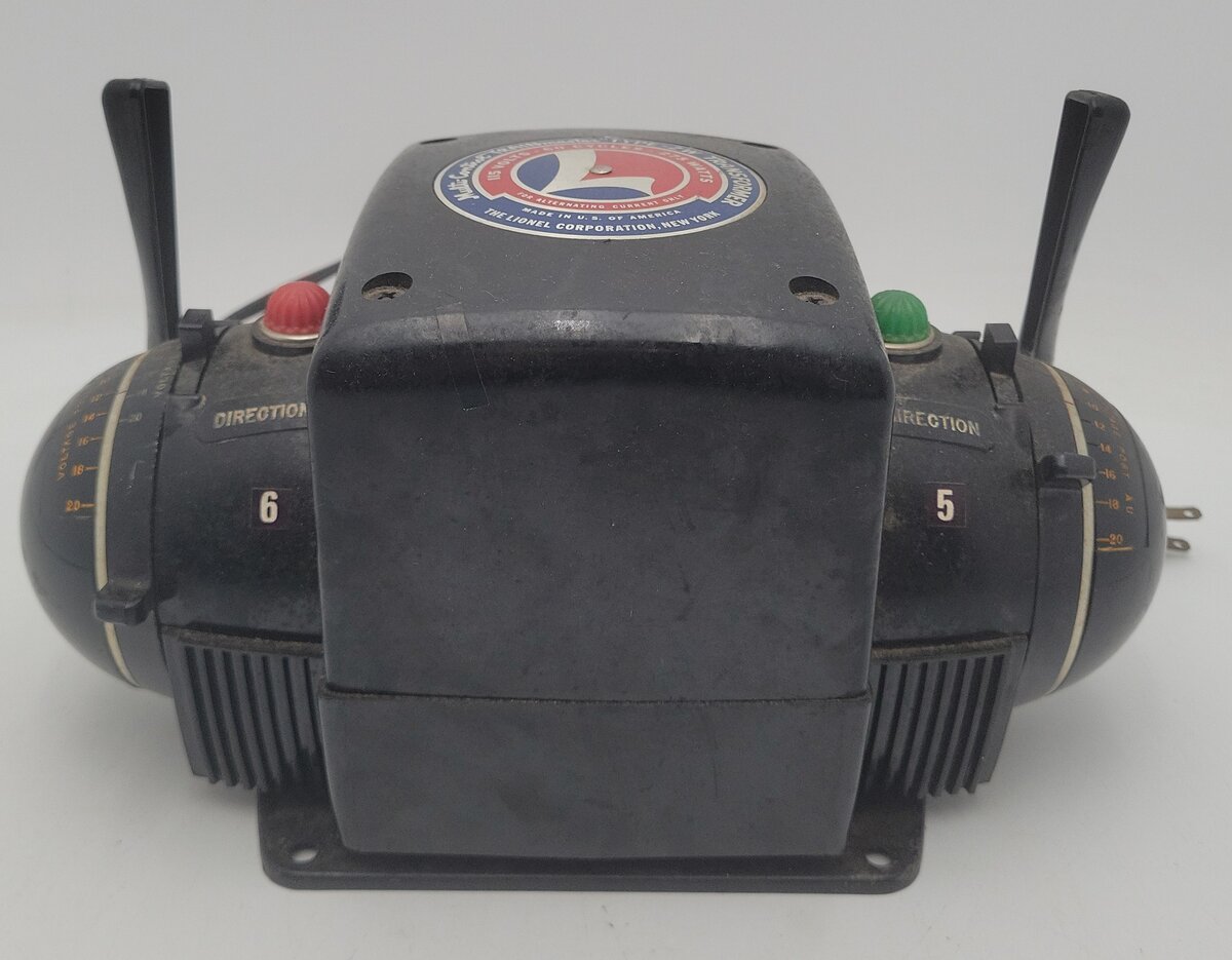 Lionel ZW Vintage O Gauge Trainmaster 275 Watt Transformer with Whistle