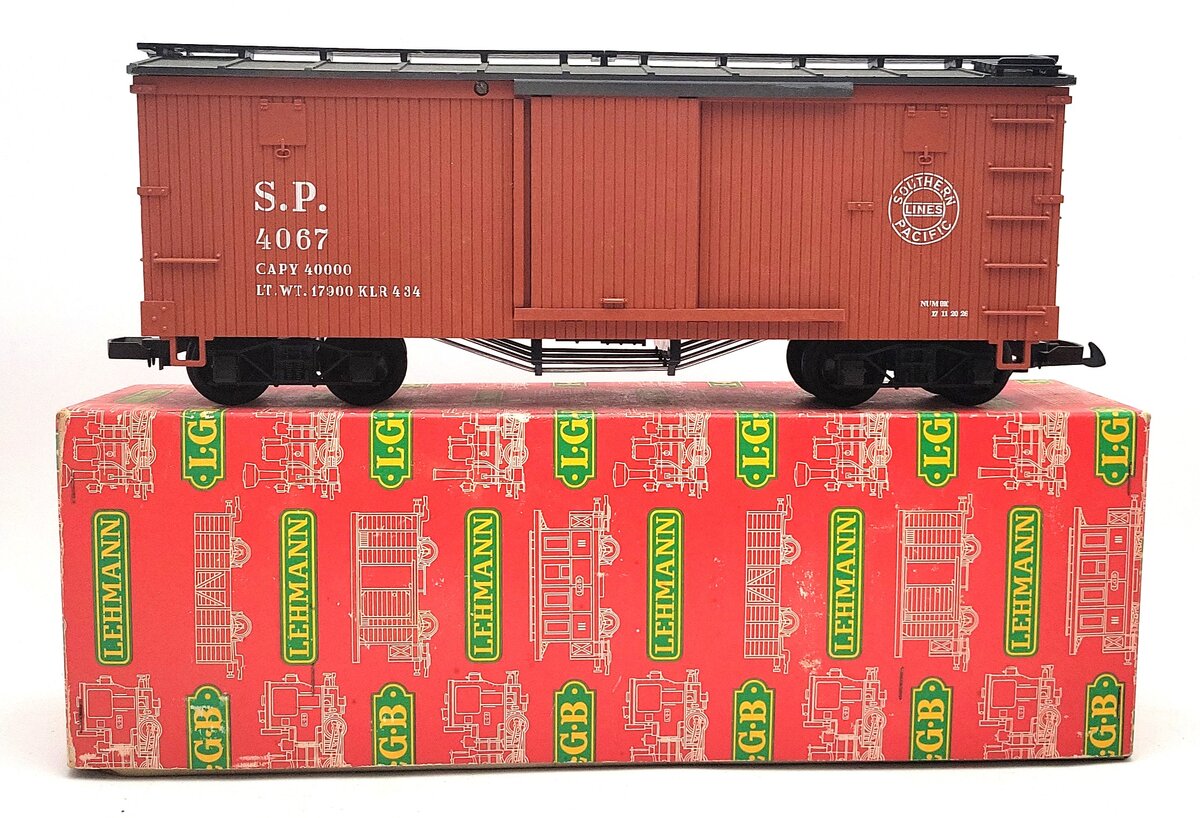 LGB 4067 G Scale Southern Pacific Boxcar #4067 EX/Box