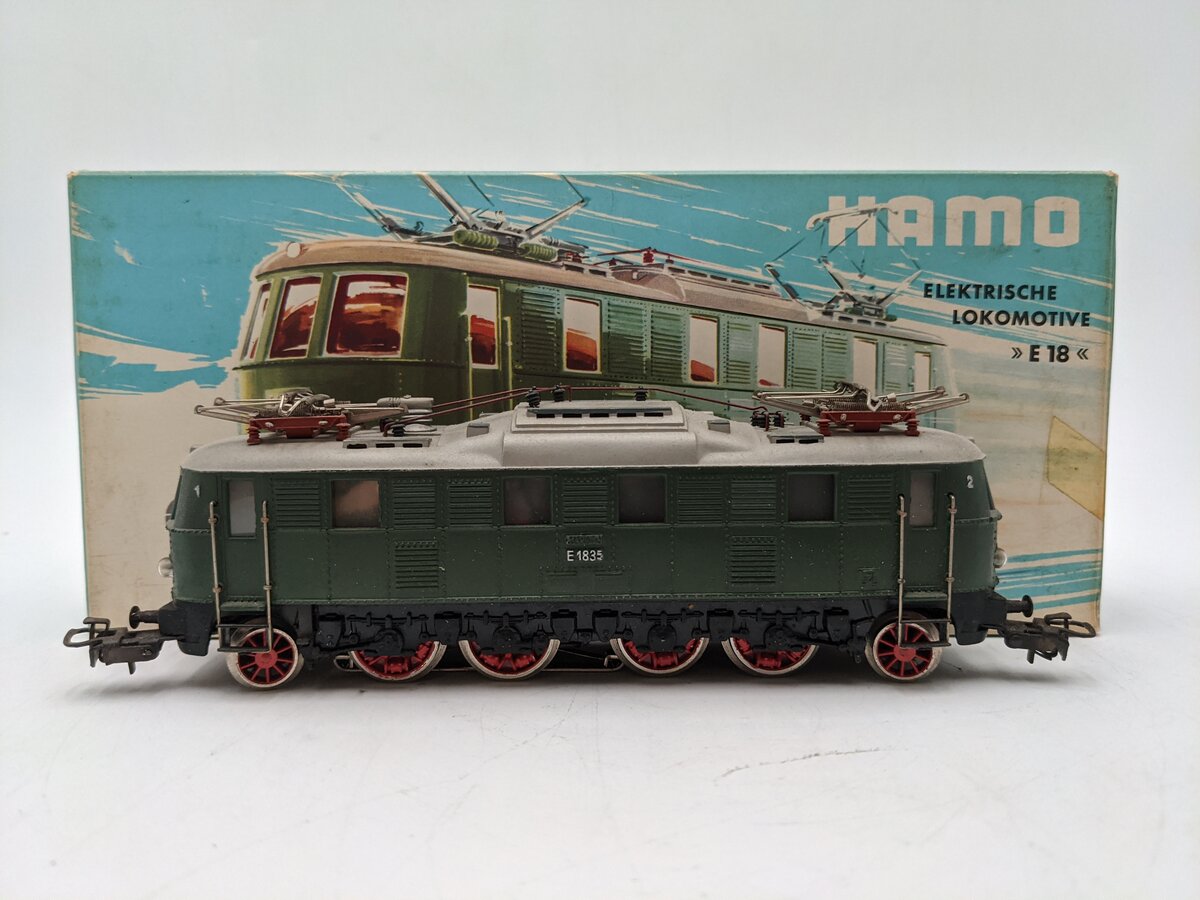 Marklin 3024 HO Scale Green Electric Locomotive #E1835 EX/Box