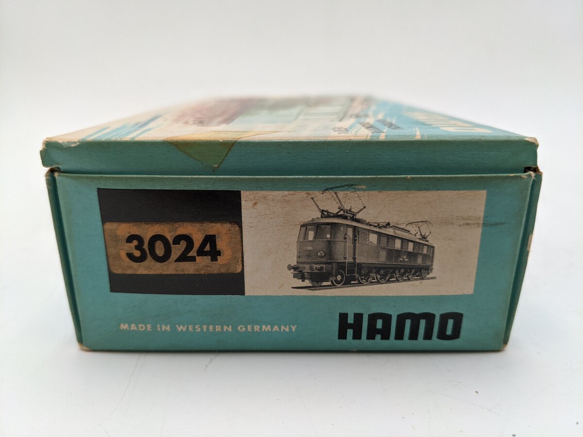 Marklin 3024 HO Scale Green Electric Locomotive #E1835 EX/Box