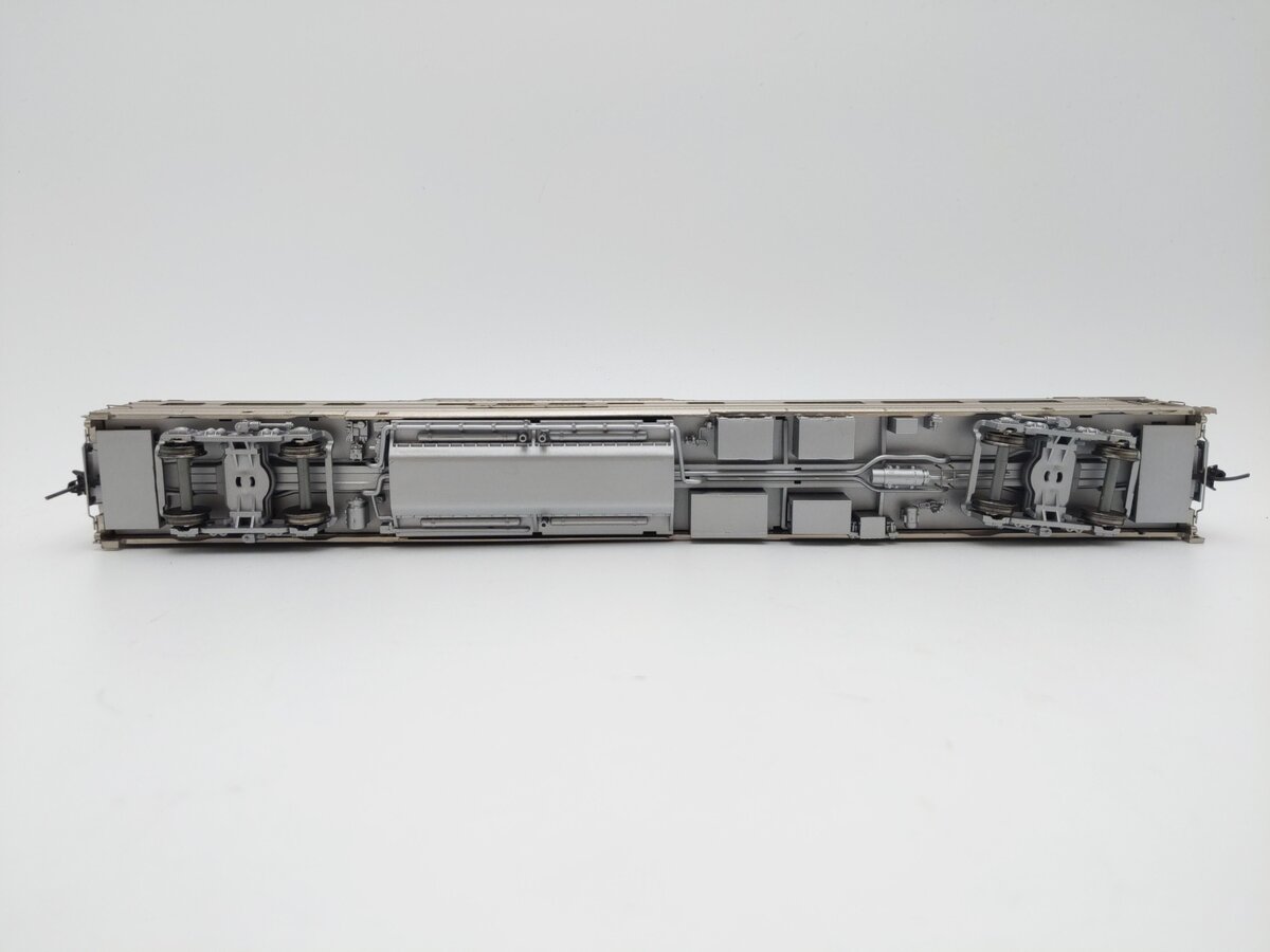 Broadway Limited 525 HO WP Cali Zephyr "Silver Feather" Vista Dome Car #812 EX/Box