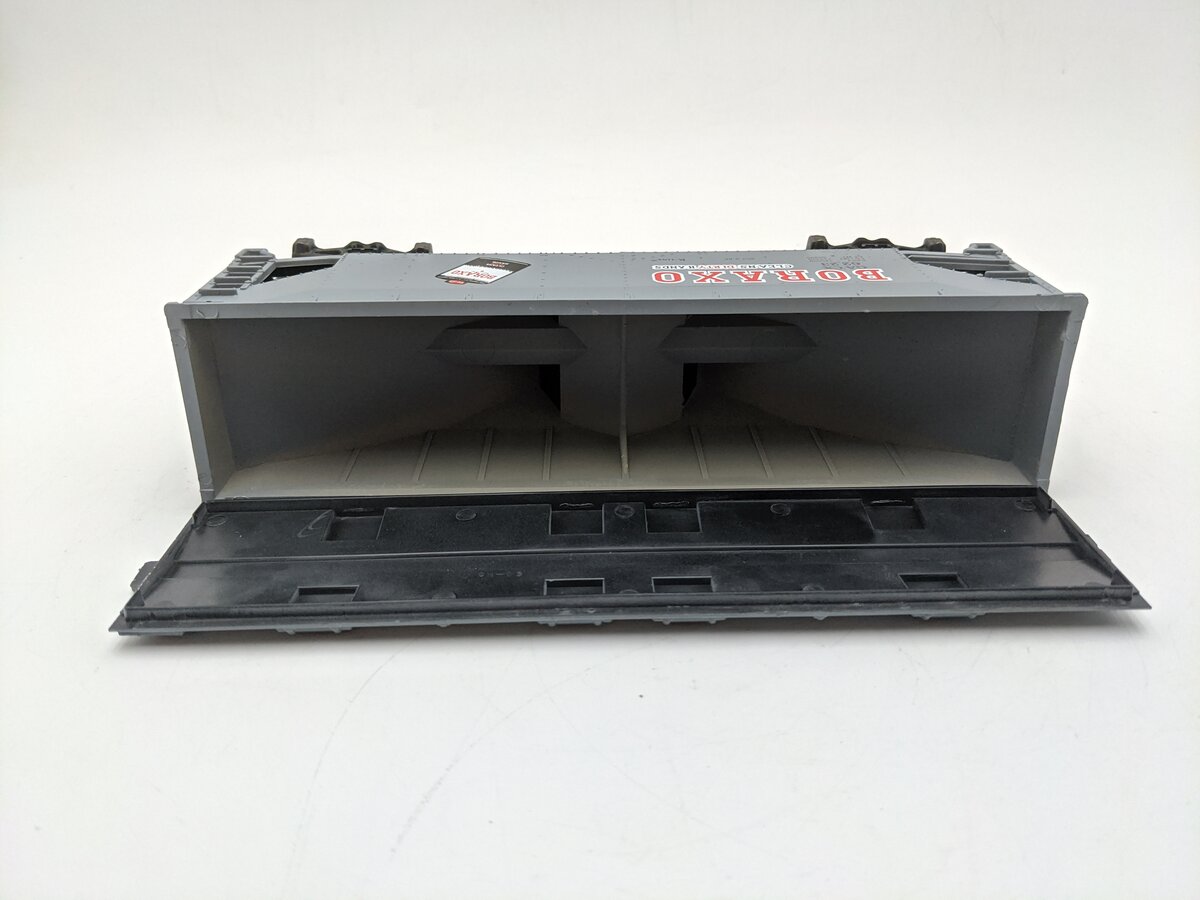 K-Line K6223 O Gauge Boraxo 2-Bay Covered Hopper Car #6223 EX