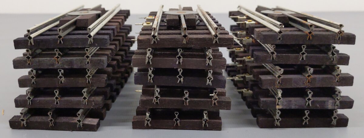Gargraves 107 O Gauge 3 Rail Phantom Tinplate Magnetic Uncouplers (15) VG/Box