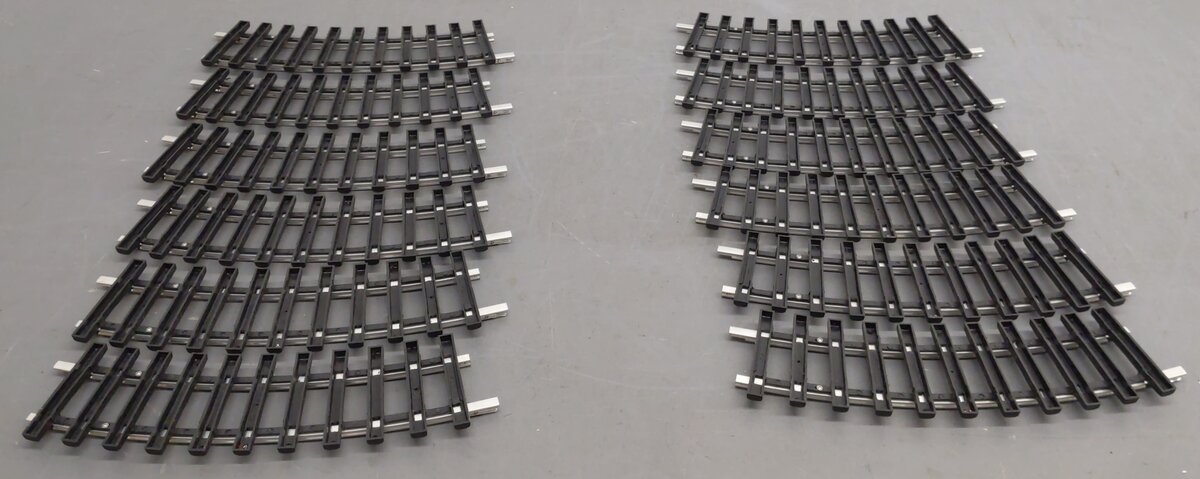 Aristo-Craft 12111 Euro Style 4' Aluminum Curved Track Sections [12] VG