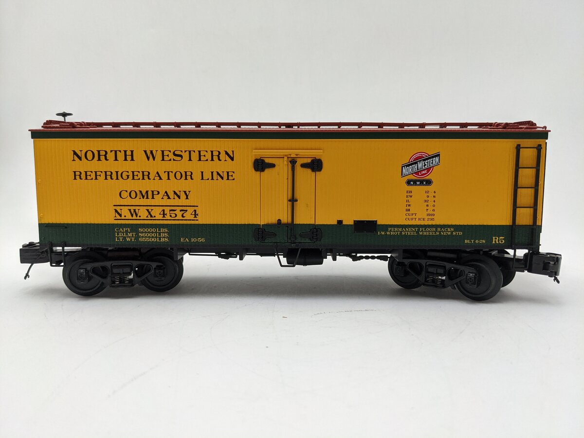 MTH 20-94315 North Western Wood Reefer #4574 EX