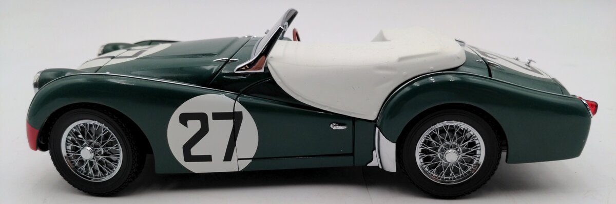 Kyosho 7025G 1:18 Scale Diecast Triumph TR3A #27 EX