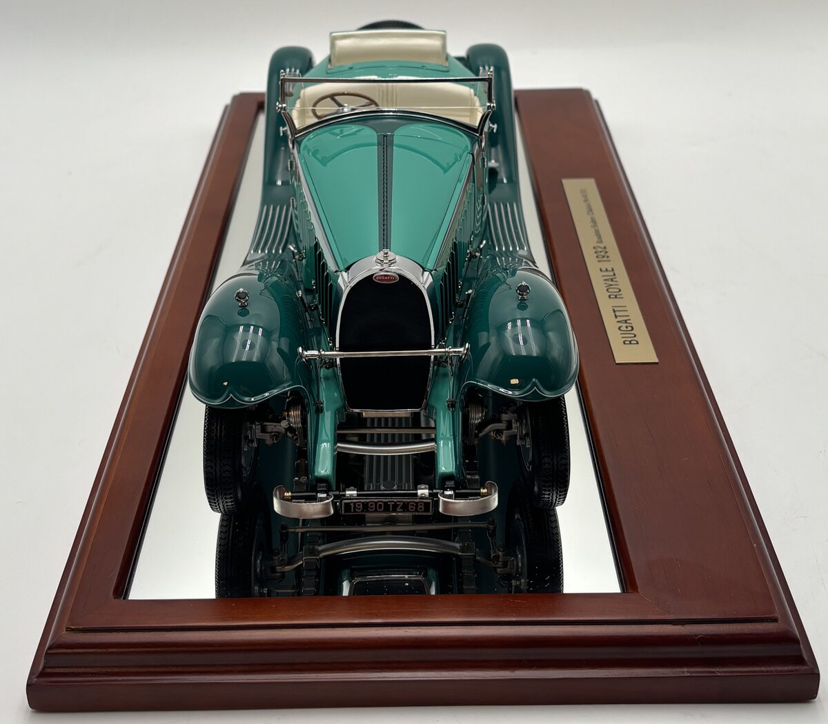 Bauer 41111 1:18 1932 Bugatti Type 41 Royale Roadster Esders LN