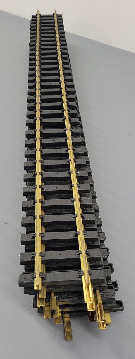 Aristo-Craft 11070 G Scale Euro Brass 3' Straight Track [9] EX