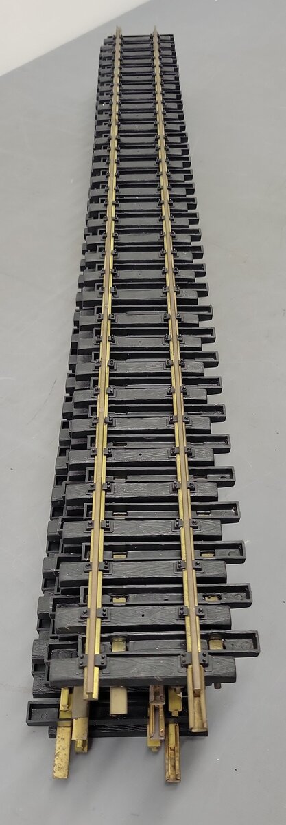 Aristo-Craft 11070 G Scale Euro Brass 3' Straight Track [9] VG