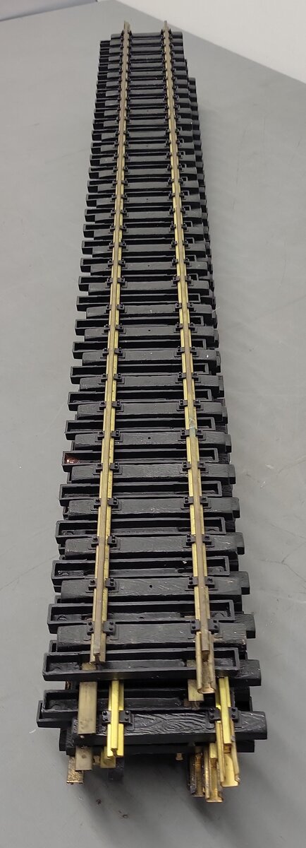 Aristo-Craft 11070 G Scale Euro Brass 3' Straight Track [9] VG