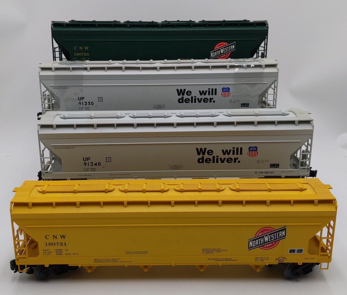 Weaver O Gauge Assorted Covered Hoppers: 180733, 91340, 91350, 180721 [4] VG