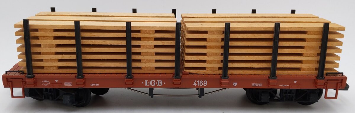 LGB 4169 G Scale Flatcar with Lumber Load VG