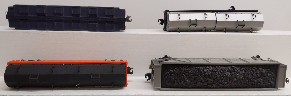 Lionel O Gauge Assorted Freight Cars [4]/Box