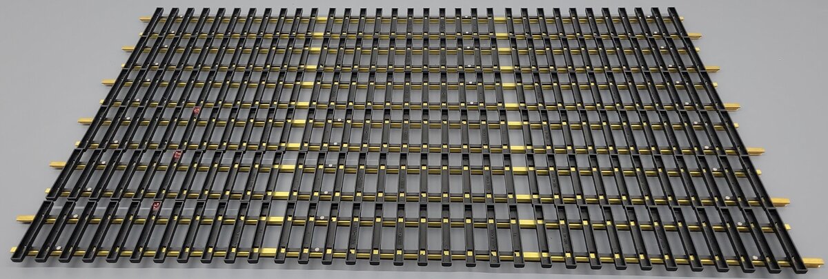 Aristo-Craft 11070 Euro Brass 3' Straight Track [6] VG