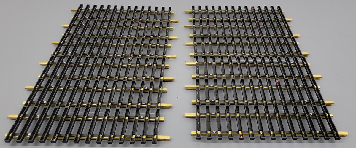 Aristo-Craft 30030 US Style 1' Straight Track Section [Box of 12] VG/Box