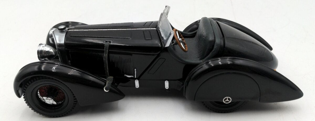 CMC 1:24 Scale Diecast 1932 Mercedes SSK Count Trossi Black Prince EX