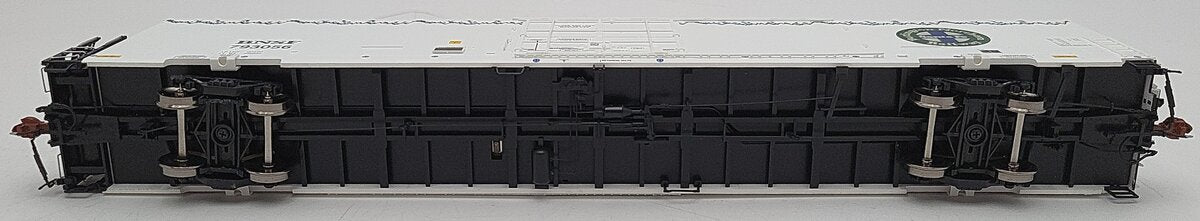 Scale Trains SXT41373 HO BNSF Trinity 82' 7883 Cu Ft Reefer #793056 EX/Box