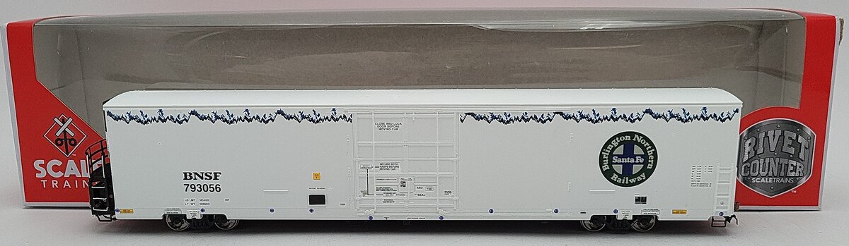 Scale Trains SXT41373 HO BNSF Trinity 82' 7883 Cu Ft Reefer #793056 EX/Box