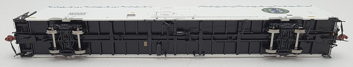 Scale Trains SXT41382 HO BNSF Trinity 82' 7883 Cu Ft Reefer #793202 EX/Box