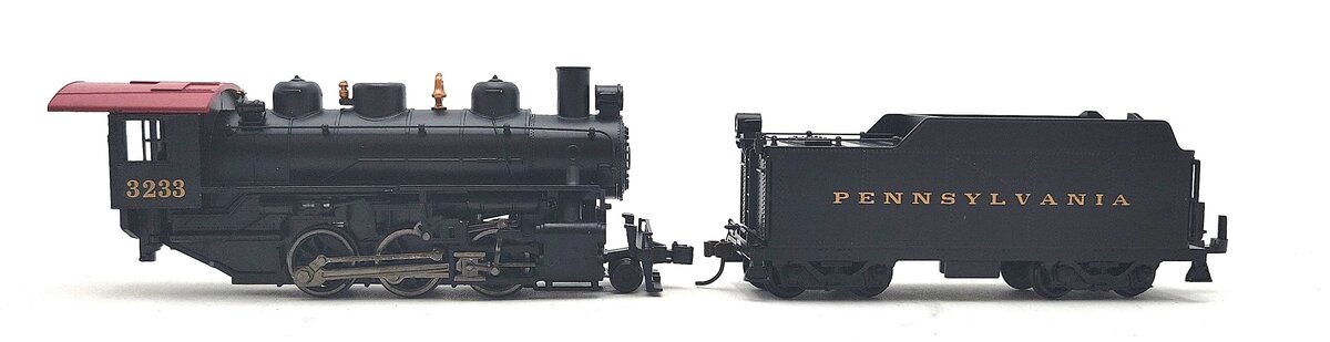 Bachmann 56514 HO Pennsylvania 2-6-0 Mogul Steam Loco w/Tender & Smoke #3233 LN/Box