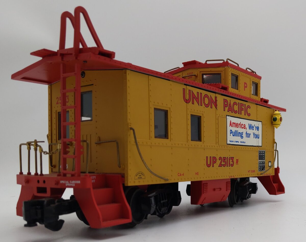 Aristo-Craft 42113 Union Pacific Illuminated Caboose #25113 VG