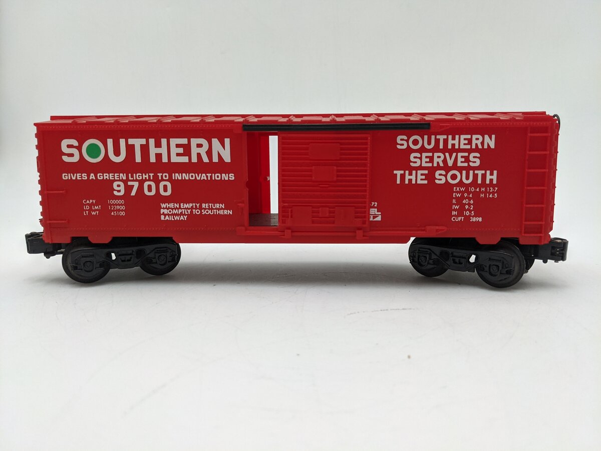 Lionel 6-9700 O Gauge Southern 'Serves The South' Box Car #9700 VG