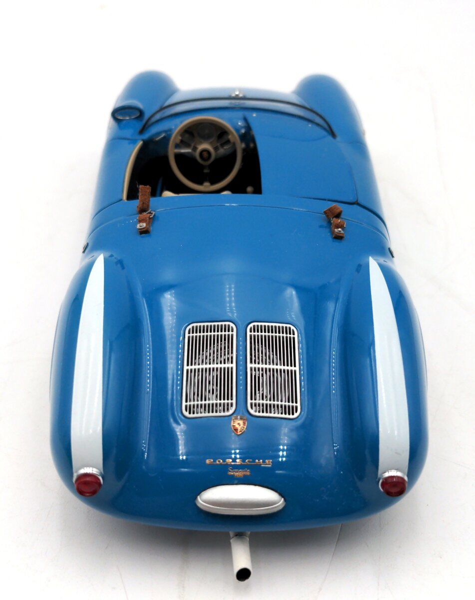 Schuco 1:18 Scale Diecast Porsche 550 A Spyder LN