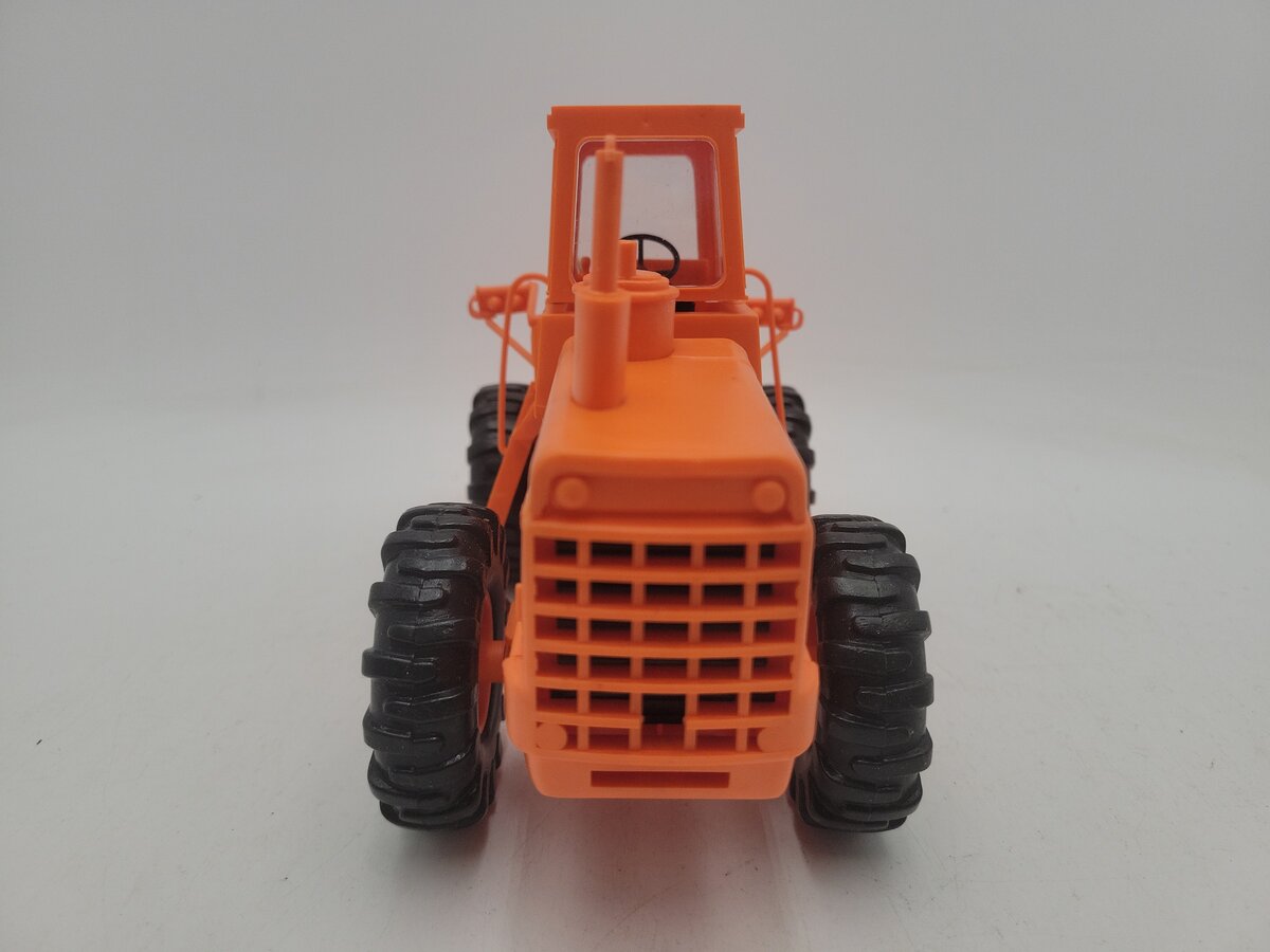 Preiser 5206 G International Harvester Payloader H-65C Type Front Loader Tractor EX/Box