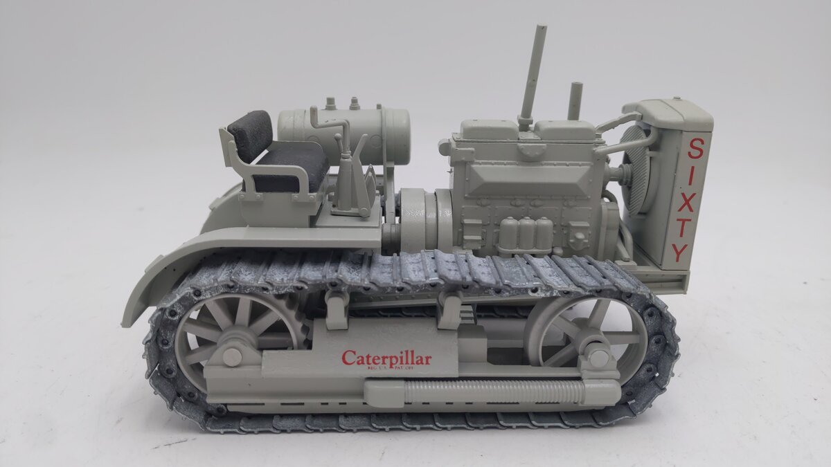 Caterpillar 2873 1:25 Scale 1931 Model 60 Diesel EX/Box