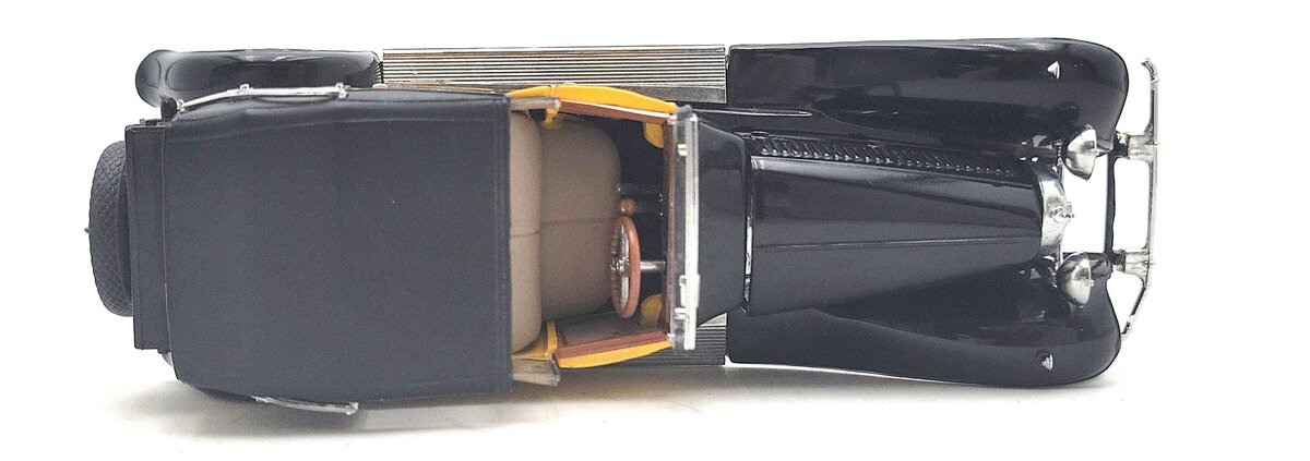 Franklin Mint B14PW07 1:43 Diecast 1931 Bugatti Royale Berlin 007 EX