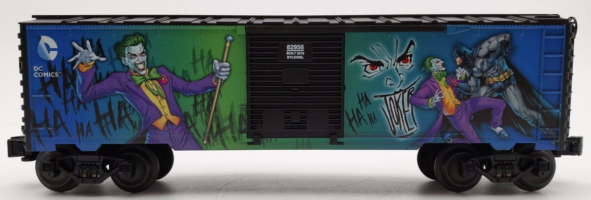 Lionel 6-82956 O Gauge Justice League Joker Boxcar NIB