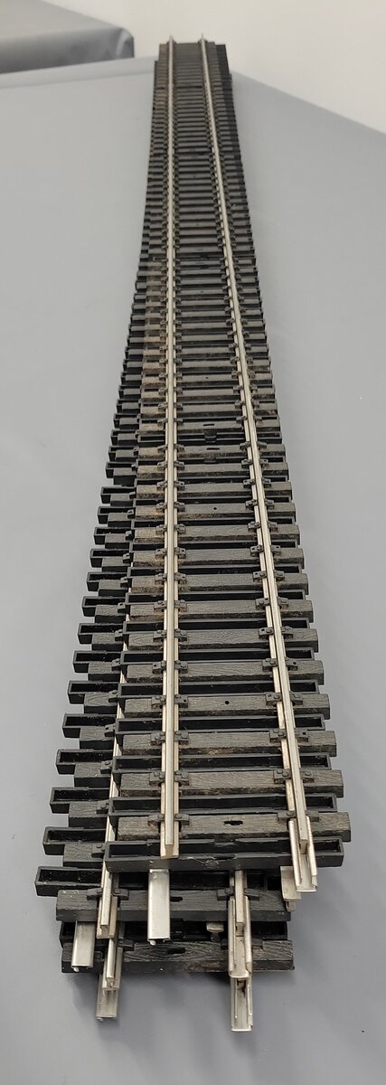 Aristo-Craft 20195 USA Stainless Steel 5' Straight Track Section [6] EX