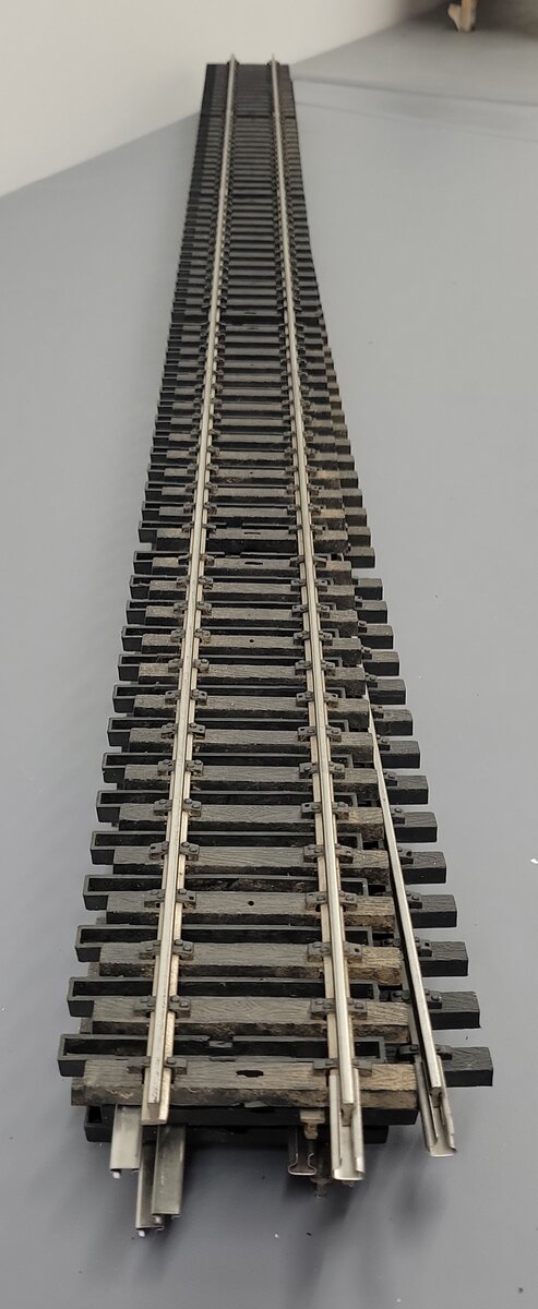 Aristo-Craft 20195 USA Stainless Steel 5' Straight Track Section [6] EX