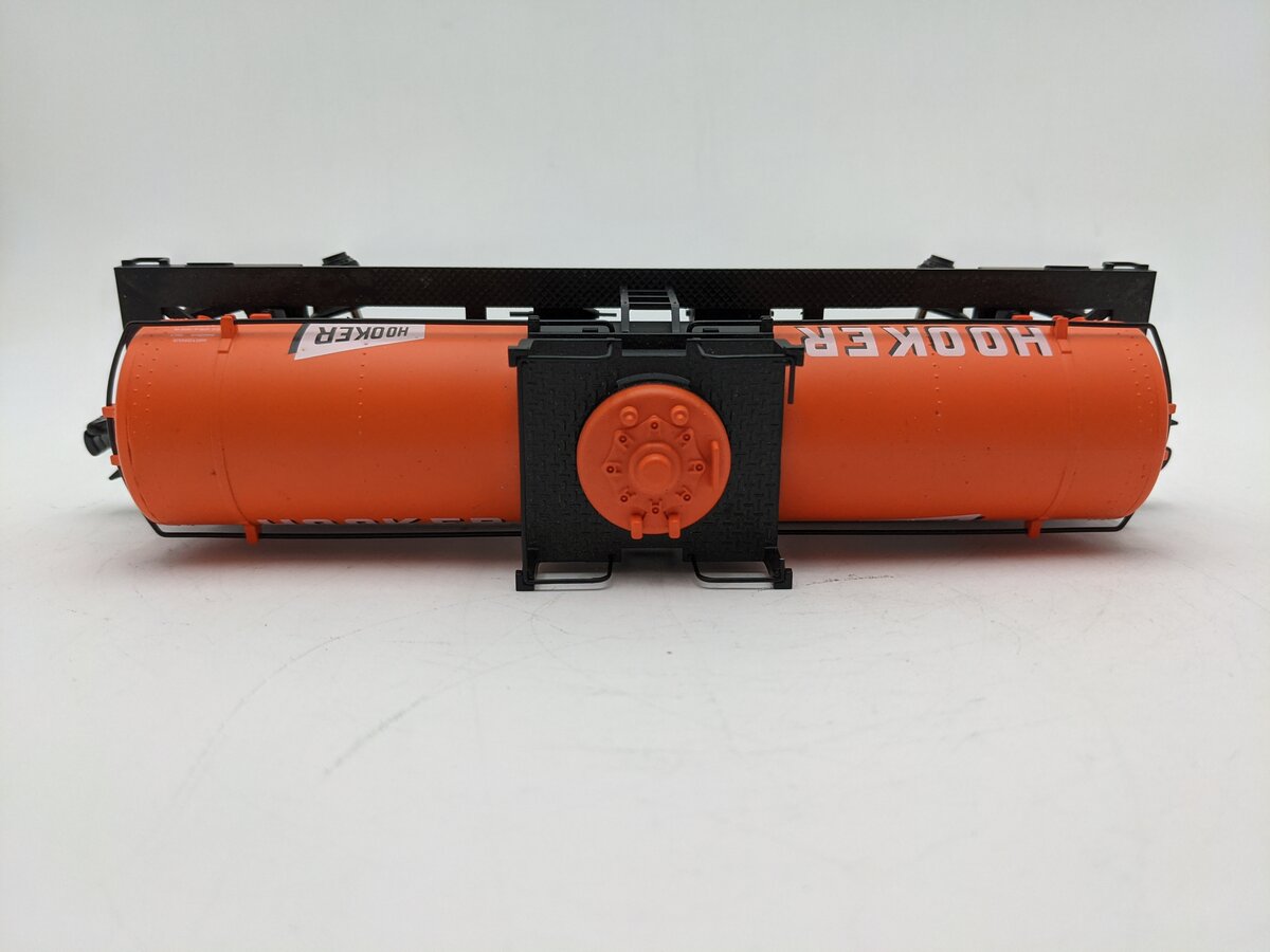 Atlas 1005002-2 O Gauge Hooker Chemicals Tank Car No.1143 (3 Rail) EX