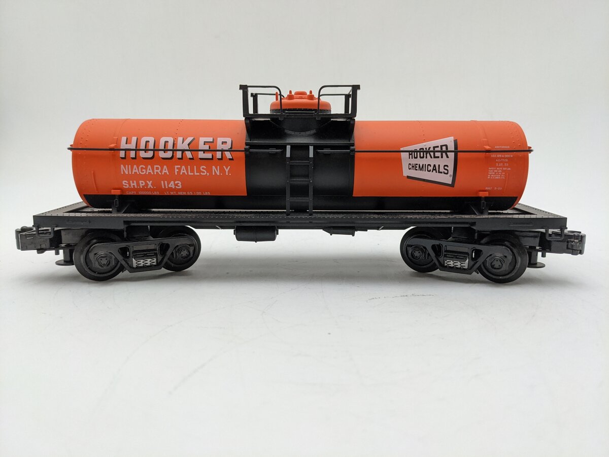 Atlas 1005002-2 O Gauge Hooker Chemicals Tank Car No.1143 (3 Rail) EX