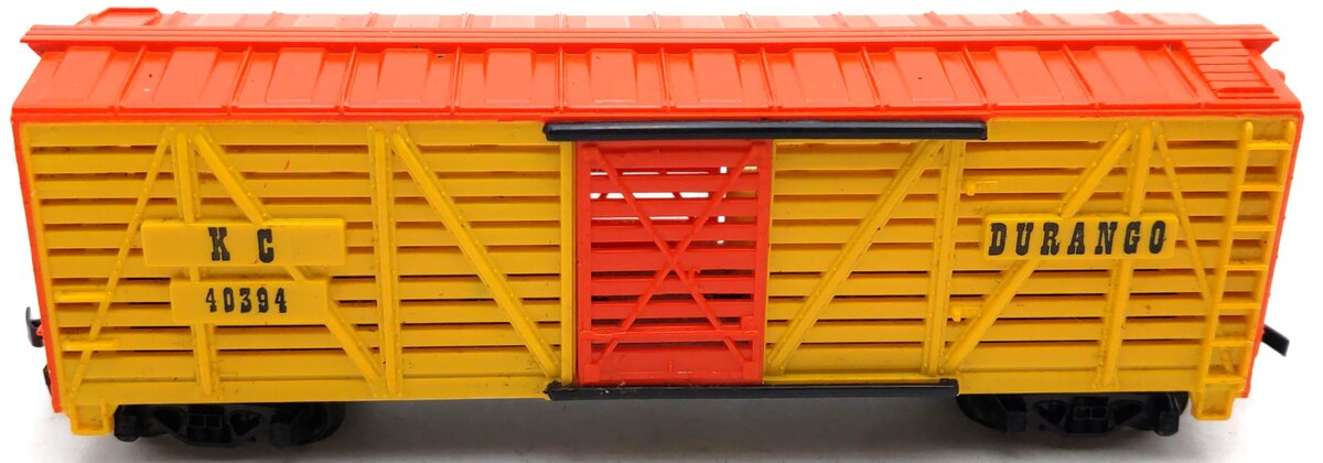 Tyco 935 HO Fully Decorated Cattle Car & Depot Set Building Kit EX/Box